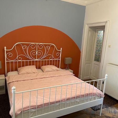 Sweethome Near Historical Center Bucharest Luaran gambar